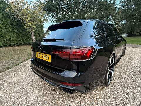 Audi RS4 Avant 2.9 TFSI V6 Competition Estate 5dr Petrol Tiptronic quattro Euro 6 (s/s) (450 ps) - U10004590