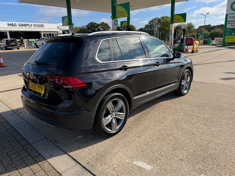 Volkswagen Tiguan 1.5 TSI EVO Match SUV 5dr Petrol DSG Euro 6 (s/s) (150 ps) - U10004591