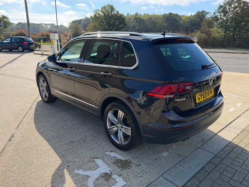 Volkswagen Tiguan 1.5 TSI EVO Match SUV 5dr Petrol DSG Euro 6 (s/s) (150 ps) - U10004591