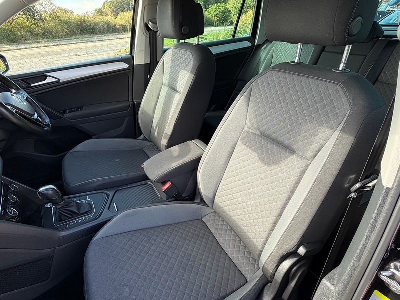 Volkswagen Tiguan 1.5 TSI EVO Match SUV 5dr Petrol DSG Euro 6 (s/s) (150 ps) - U10004591