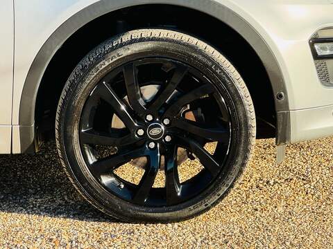 Land Rover Discovery Sport 2.0 TD4 HSE Dynamic Lux SUV 5dr Diesel Auto 4WD Euro 6 (s/s) (180 ps) - U10004593