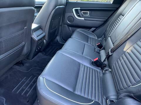 Land Rover Discovery Sport 2.0 TD4 HSE Dynamic Lux SUV 5dr Diesel Auto 4WD Euro 6 (s/s) (180 ps) - U10004593