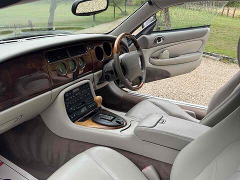 Jaguar/Daimler xkr xkr Xkr 4.0 2dr Sports Automatic Petrol - U11180