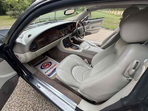 Jaguar/Daimler xkr xkr Xkr 4.0 2dr Sports Automatic Petrol - U11180