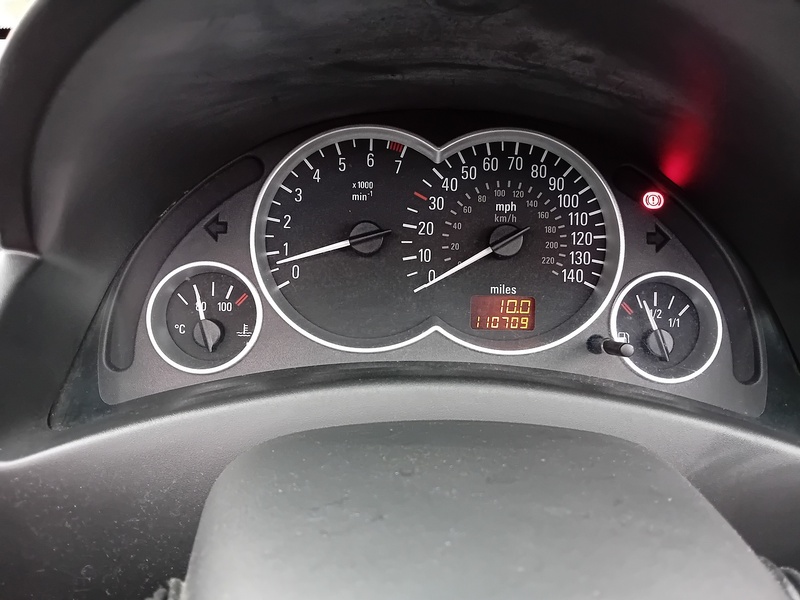 Vauxhall Tigra 1.8i Sport Convertible 2dr Petrol Manual (185 g/km, 123 bhp) - U1765