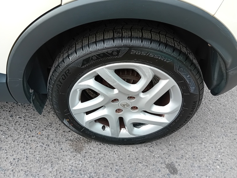 Renault Captur 1.5 dCi ENERGY Dynamique MediaNav SUV 5dr Diesel Manual Euro 5 (s/s) (90 ps) - U1766