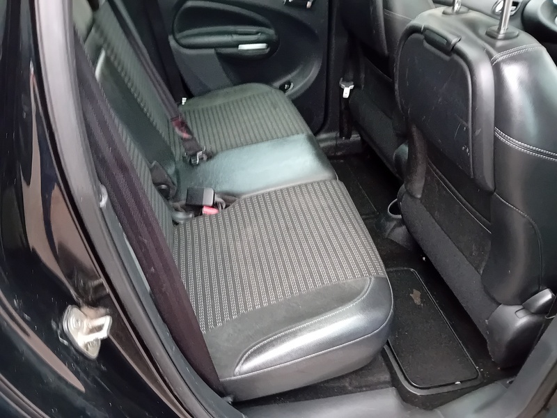 Citroen C3 Picasso 1.6 HDi Exclusive MPV 5dr Diesel Manual Euro 5 (110 ps) - U1771