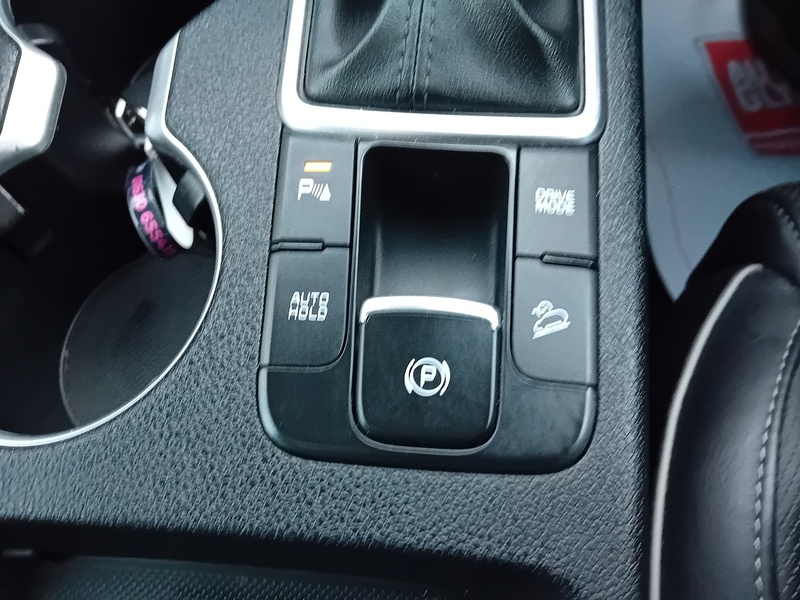 Kia Sportage 1.6 CRDi MHEV 3 SUV 5dr Diesel Hybrid DCT Euro 6 (s/s) (134 bhp) SUV Automatic Diesel Hybrid - U1776