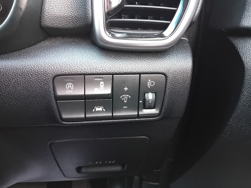 Kia Sportage 1.6 CRDi MHEV 3 SUV 5dr Diesel Hybrid DCT Euro 6 (s/s) (134 bhp) SUV Automatic Diesel Hybrid - U1776