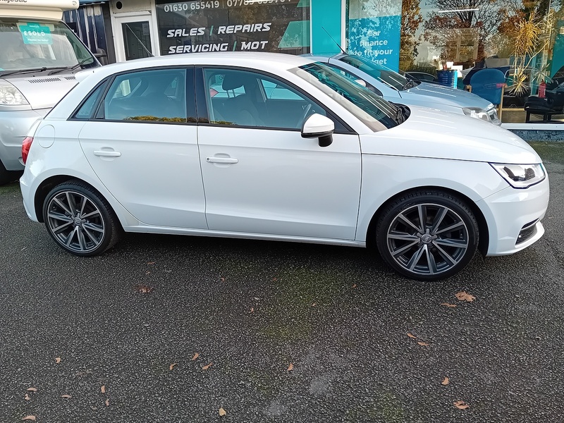 Audi A1 1.0 TFSI Sport Sportback 5dr Petrol Manual Euro 6 (s/s) (95 ps) - U1782