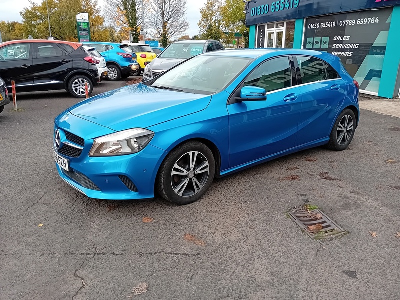 Mercedes-Benz A Class 1.5 A180d SE (Executive) Hatchback 5dr Diesel Manual Euro 6 (s/s) (109 ps) - U1784