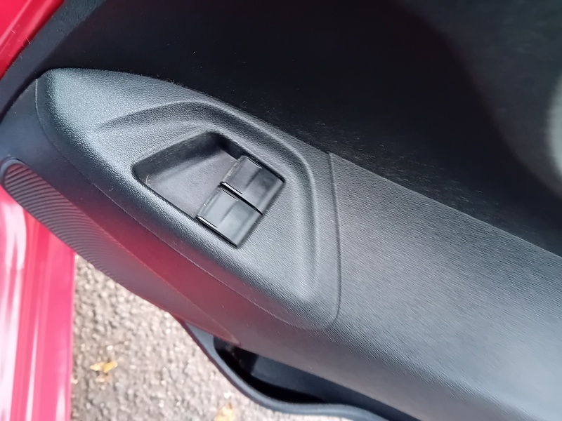 Citroen C1 VTi Feel Hatchback 1.0 Manual Petrol - U1786