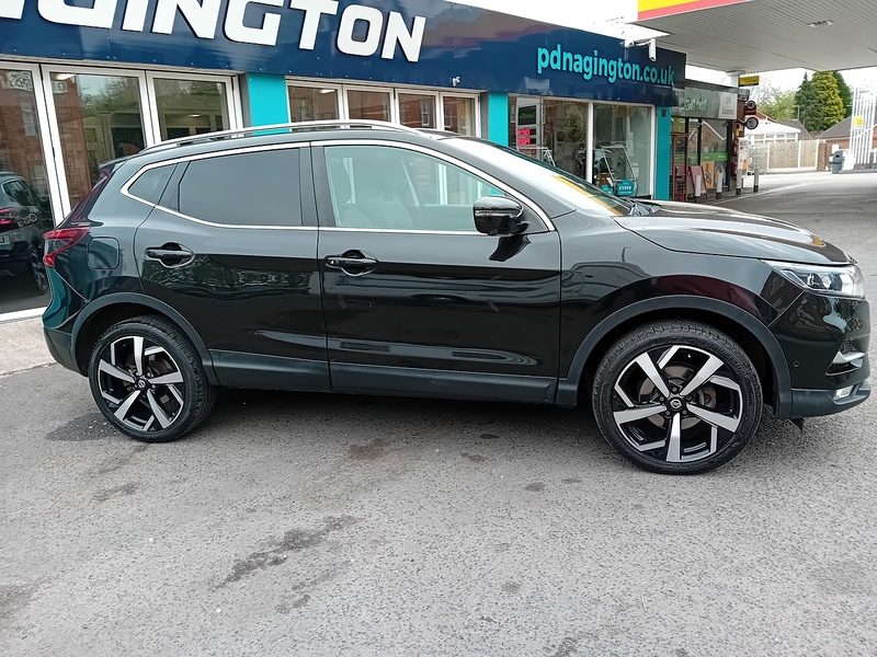 Nissan Qashqai 1.2 DIG-T Tekna SUV 5dr Petrol Manual Euro 6 (s/s) SUV 1.2 Manual Petrol - U1789