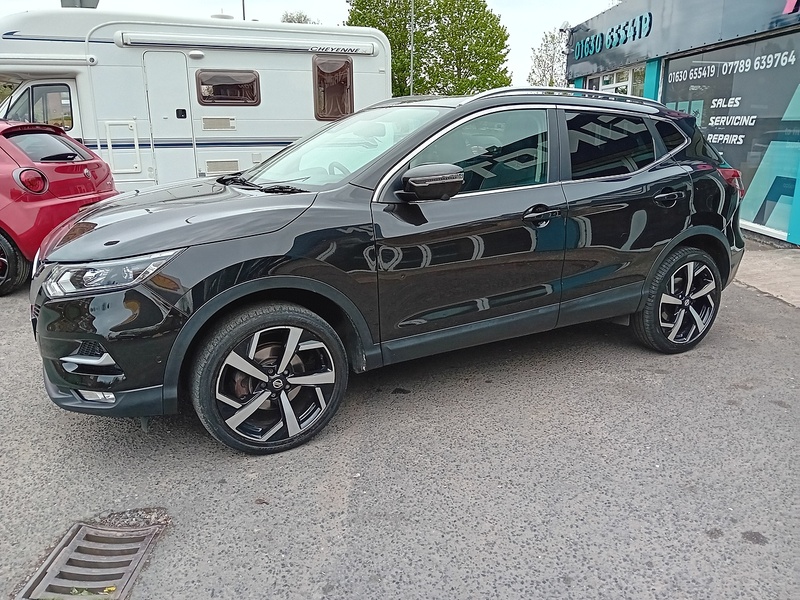 Nissan Qashqai 1.2 DIG-T Tekna SUV 5dr Petrol Manual Euro 6 (s/s) SUV 1.2 Manual Petrol - U1789