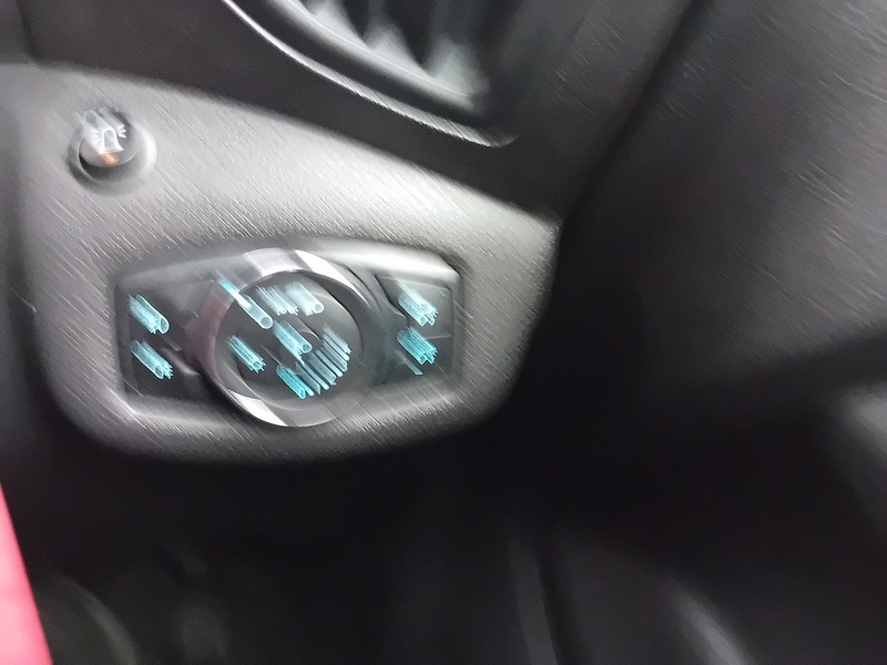 Ford Transit Connect 1.5 TDCi 240 Trend Panel Van 5dr Diesel Powershift L2 H1 (129 g/km, 118 bhp) - U1795