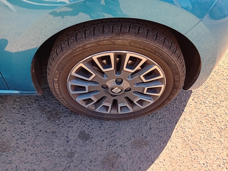 SEAT Mii 1.0 12v GPF Design Mii Hatchback 5dr Petrol Manual Hatchback 1.0 Manual Petrol - U1797