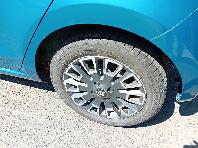 SEAT Mii 1.0 12v GPF Design Mii Hatchback 5dr Petrol Manual Hatchback 1.0 Manual Petrol - U1797