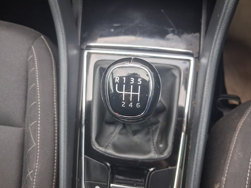 Skoda Karoq 1.6 TDI SE SUV 5dr Diesel Manual Euro 6 (s/s) (115 ps) - U1799