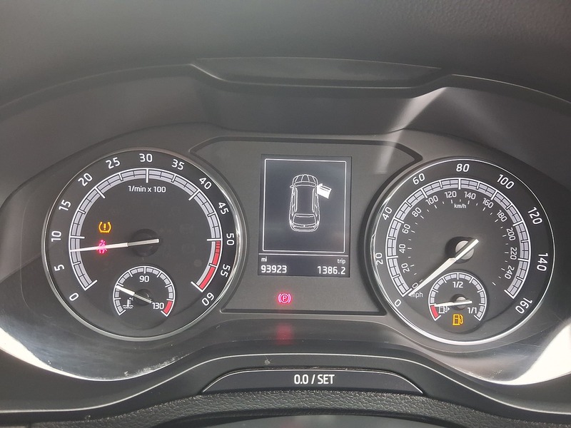 Skoda Karoq 1.6 TDI SE SUV 5dr Diesel Manual Euro 6 (s/s) (115 ps) - U1799