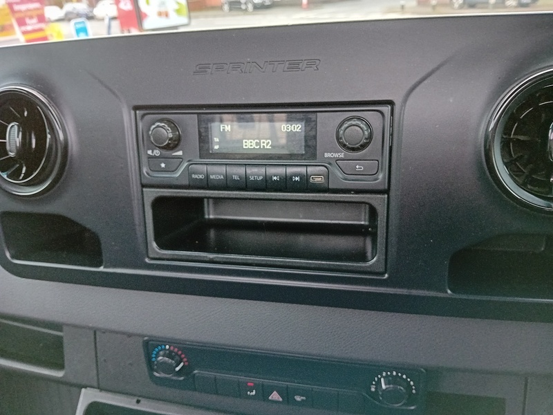 Mercedes-Benz Sprinter 2.1 314 CDI Chassis Cab 2dr Diesel Manual RWD L2 Euro 6 (143 ps) - U1802