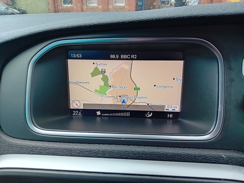 Volvo V40 2.0 T2 R-Design Edition Hatchback 5dr Petrol Manual Euro 6 (s/s) (122 ps) - U1803