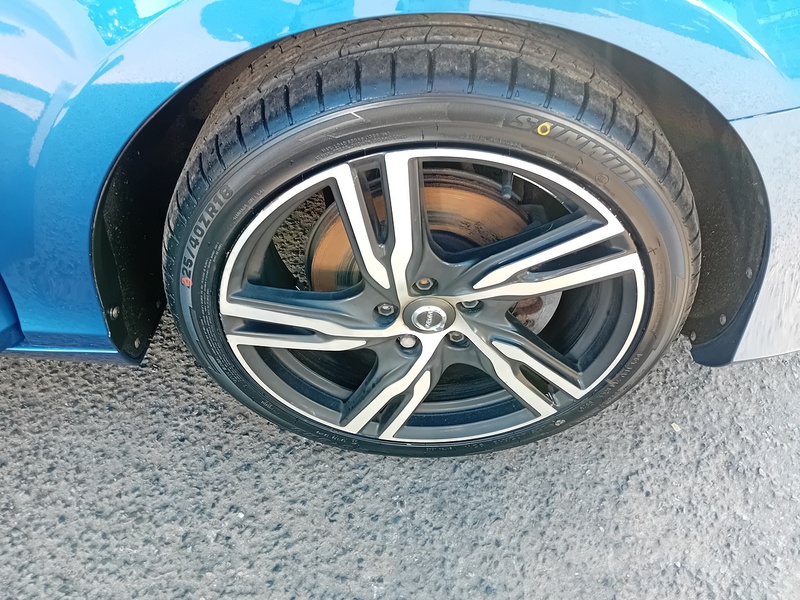 Volvo V40 2.0 T2 R-Design Edition Hatchback 5dr Petrol Manual Euro 6 (s/s) (122 ps) - U1803