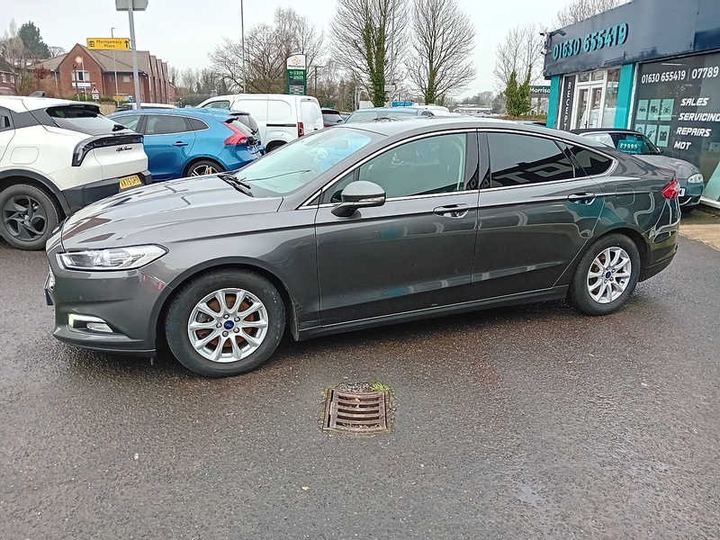 Ford Mondeo 1.5 TDCi ECOnetic Zetec Hatchback 5dr Diesel Manual Euro 6 (s/s) (120 ps) - U1808