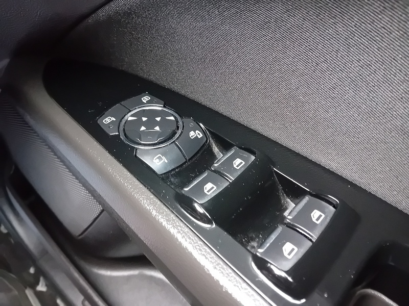 Ford Mondeo 1.5 TDCi ECOnetic Zetec Hatchback 5dr Diesel Manual Euro 6 (s/s) (120 ps) - U1808