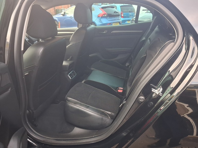 Renault Megane 1.6 dCi Dynamique S Nav Hatchback 5dr Diesel Manua Hatchback 1.6 Manual Diesel - U1812