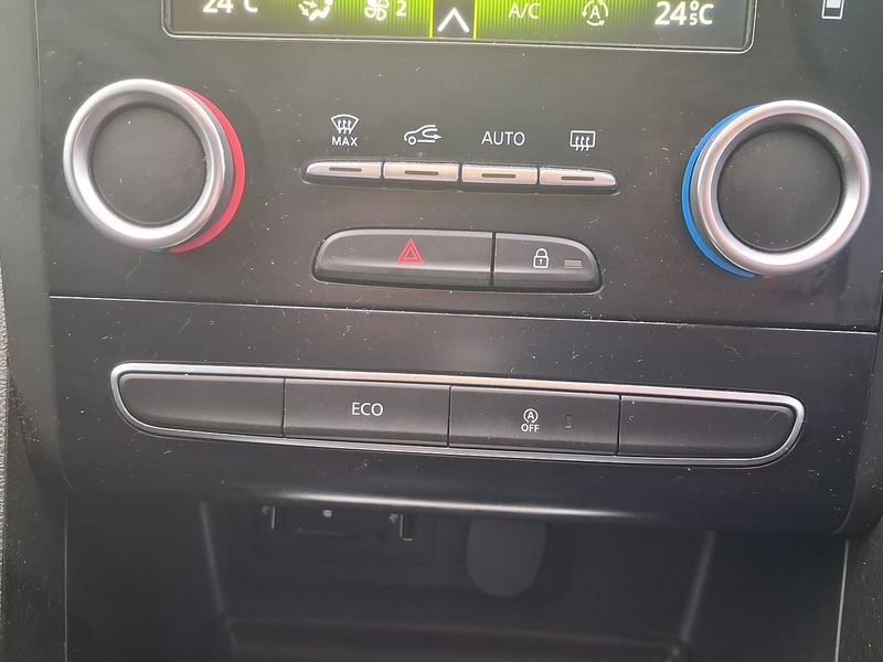 Renault Megane 1.6 dCi Dynamique S Nav Hatchback 5dr Diesel Manua Hatchback 1.6 Manual Diesel - U1812