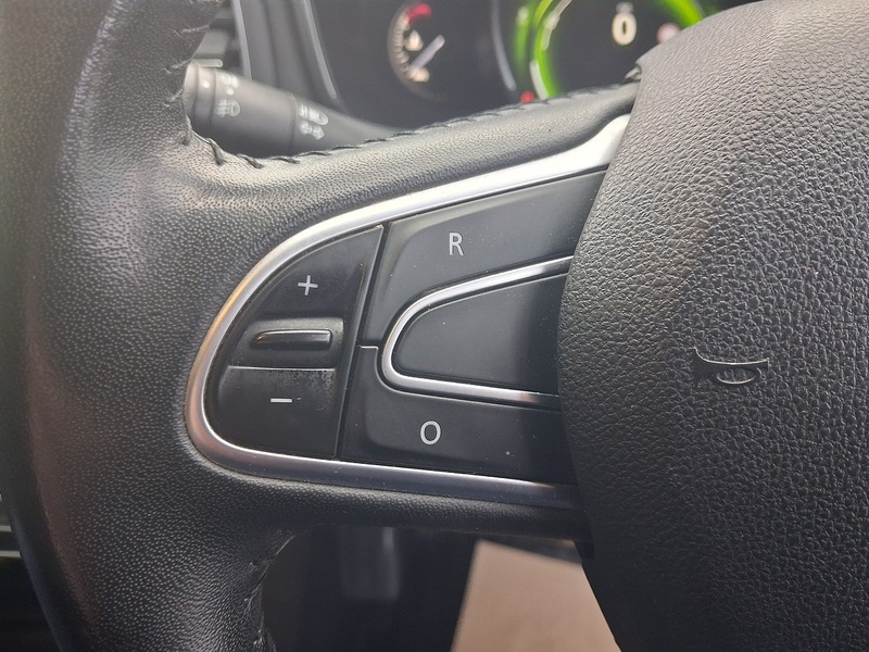 Renault Megane 1.6 dCi Dynamique S Nav Hatchback 5dr Diesel Manua Hatchback 1.6 Manual Diesel - U1812