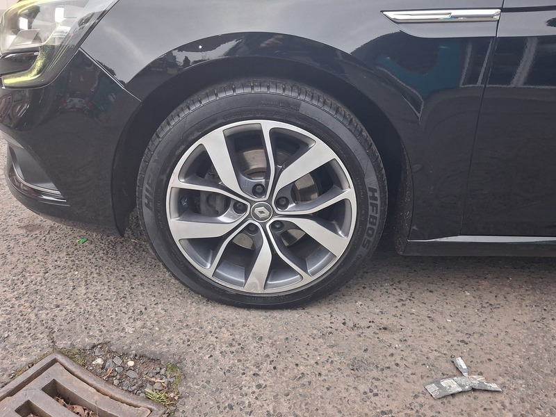 Renault Megane 1.6 dCi Dynamique S Nav Hatchback 5dr Diesel Manua Hatchback 1.6 Manual Diesel - U1812