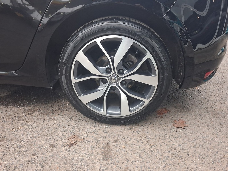 Renault Megane 1.6 dCi Dynamique S Nav Hatchback 5dr Diesel Manua Hatchback 1.6 Manual Diesel - U1812