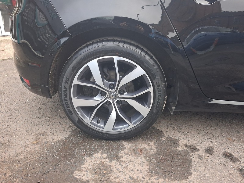 Renault Megane 1.6 dCi Dynamique S Nav Hatchback 5dr Diesel Manua Hatchback 1.6 Manual Diesel - U1812