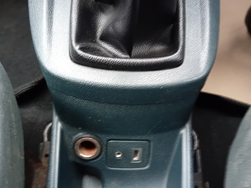 Ford Fiesta Edge - U1815