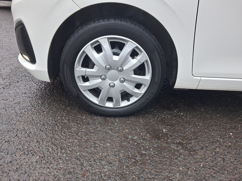 Peugeot 108 1.0 Active Hatchback 5dr Petrol Manual Euro 6 (68 ps) - U1821