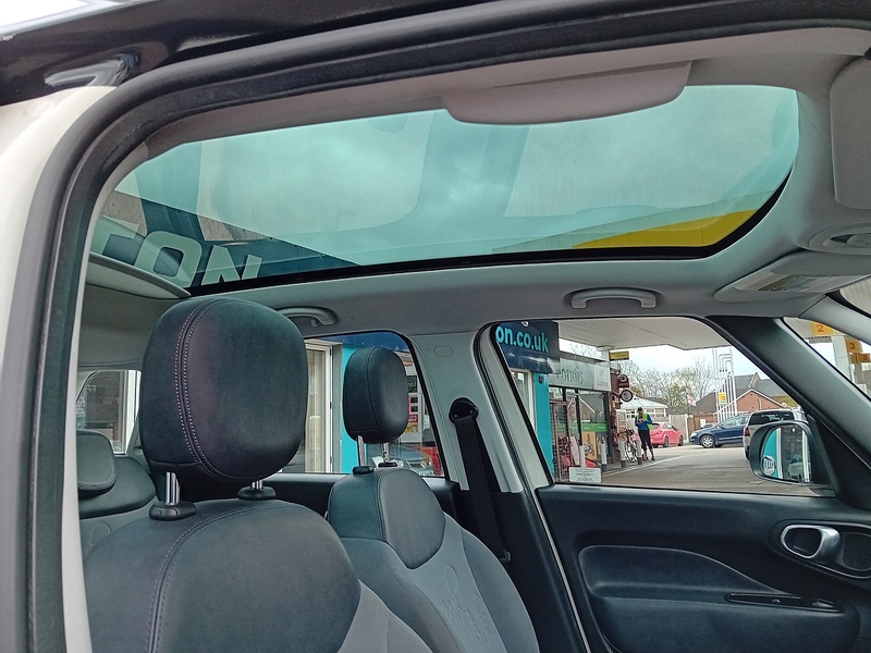 Fiat 500L 1.3 MultiJet Lounge MPV 5dr Diesel Manual Euro 5 (s/s) (85 bhp) - U1829