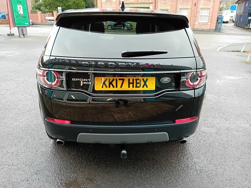 Land Rover Discovery Sport 2.0 TD4 HSE Black SUV 5dr Diesel Auto 4WD Euro 6 (s/s) (180 ps) - U1831