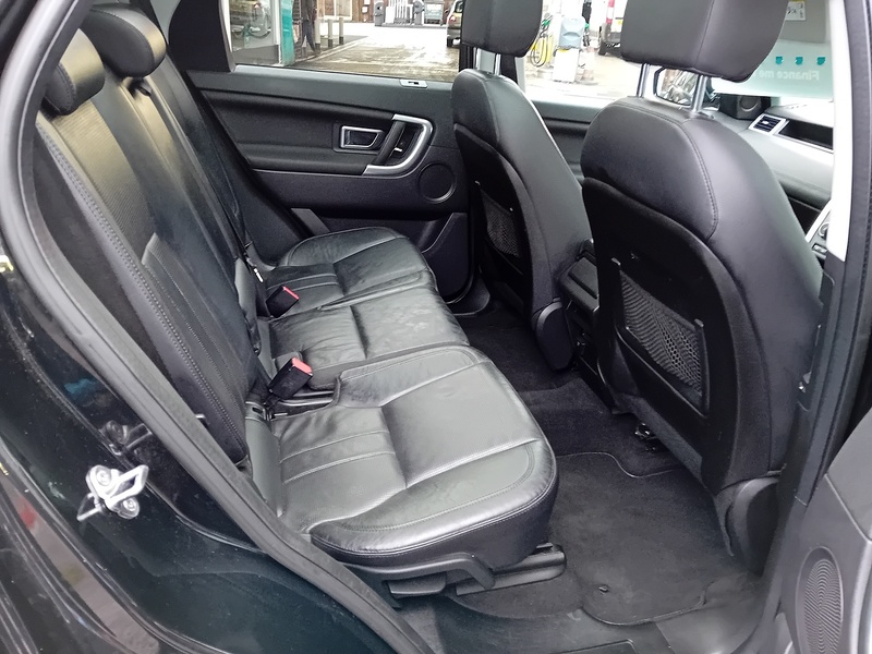 Land Rover Discovery Sport 2.0 TD4 HSE Black SUV 5dr Diesel Auto 4WD Euro 6 (s/s) (180 ps) - U1831