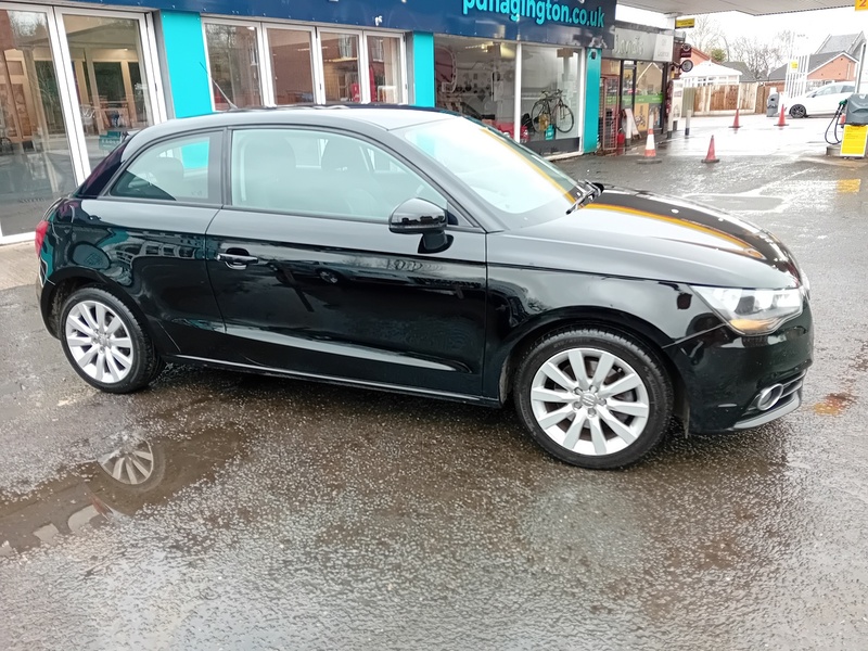 Audi A1 Tfsi Sport Hatchback 1.4 Manual Petrol - U1833