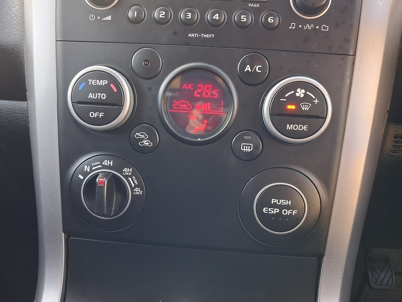 Suzuki Grand Vitara VVT SZ4 SUV 2.4 Manual Petrol - U1837