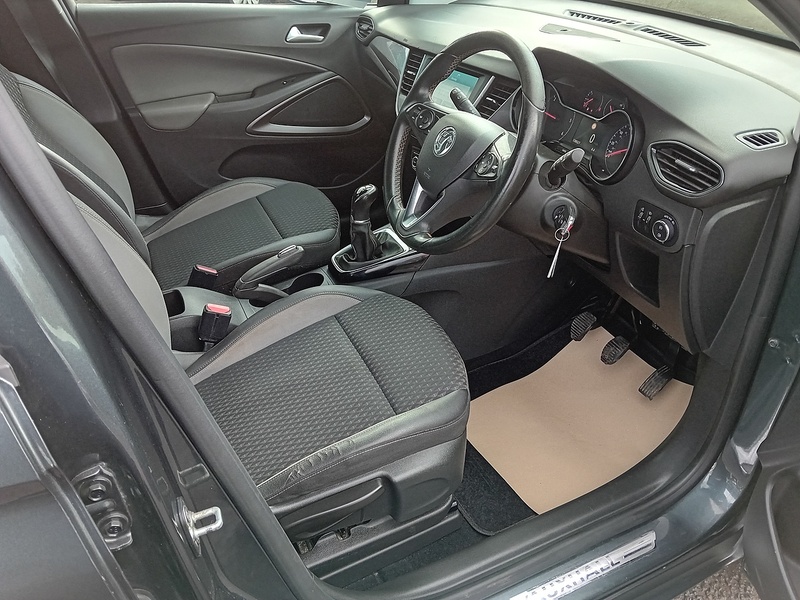 Vauxhall Crossland X 1.6 Turbo D ecoTEC Elite SUV 5dr Diesel Manual Euro 6 (s/s) (99 ps) - U1842