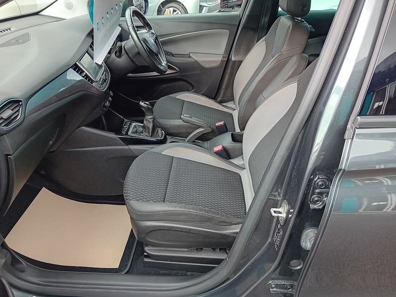 Vauxhall Crossland X 1.6 Turbo D ecoTEC Elite SUV 5dr Diesel Manual Euro 6 (s/s) (99 ps) - U1842