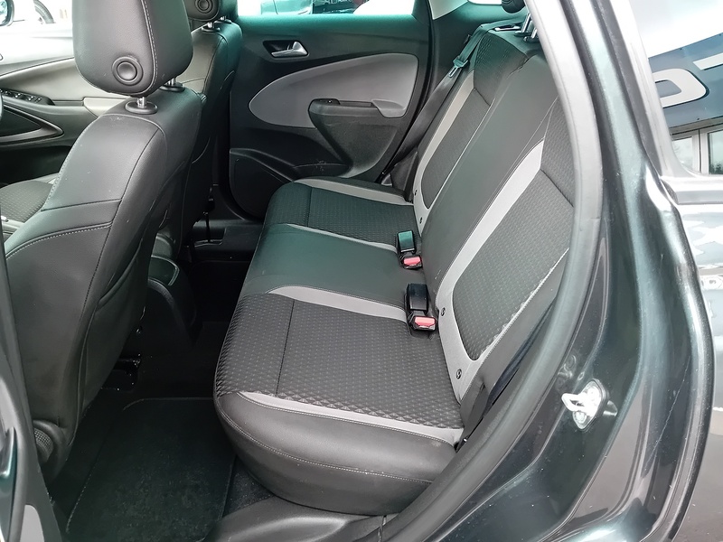 Vauxhall Crossland X 1.6 Turbo D ecoTEC Elite SUV 5dr Diesel Manual Euro 6 (s/s) (99 ps) - U1842