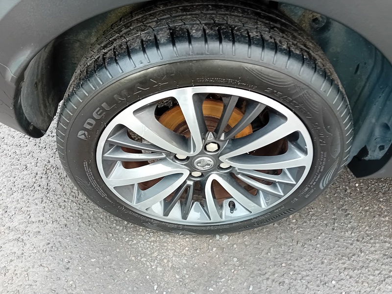 Vauxhall Crossland X 1.6 Turbo D ecoTEC Elite SUV 5dr Diesel Manual Euro 6 (s/s) (99 ps) - U1842