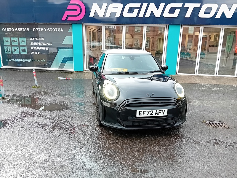 MINI Hatch 1.5 Cooper Exclusive Hatchback 3dr Petrol Steptronic Euro 6 (s/s) (136 ps) - U1845