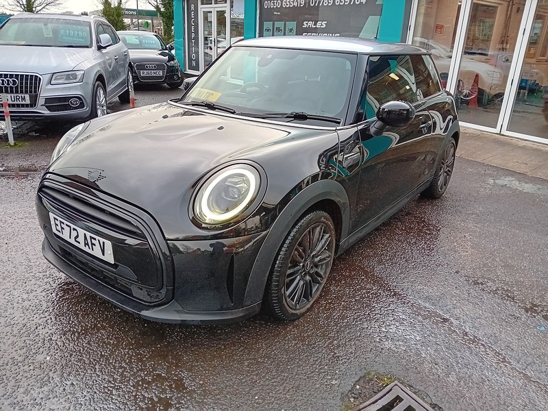 MINI Hatch 1.5 Cooper Exclusive Hatchback 3dr Petrol Steptronic Euro 6 (s/s) (136 ps) - U1845