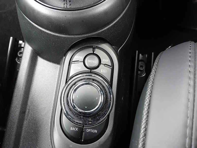 MINI Hatch 1.5 Cooper Exclusive Hatchback 3dr Petrol Steptronic Euro 6 (s/s) (136 ps) - U1845