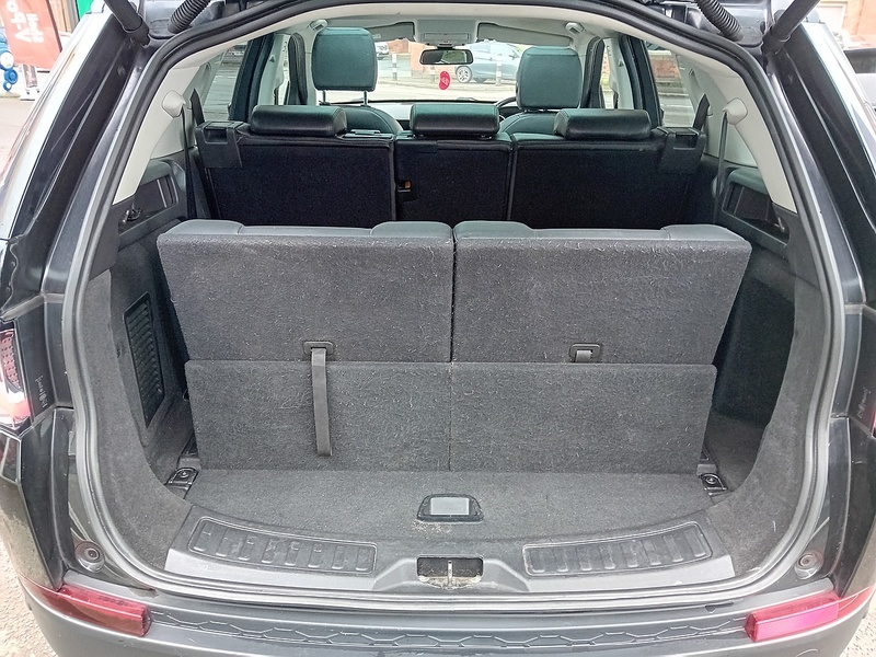 Land Rover Discovery Sport 2.0 TD4 HSE SUV 5dr Diesel Manual 4WD Euro 6 (s/s) (180 ps) - U1851