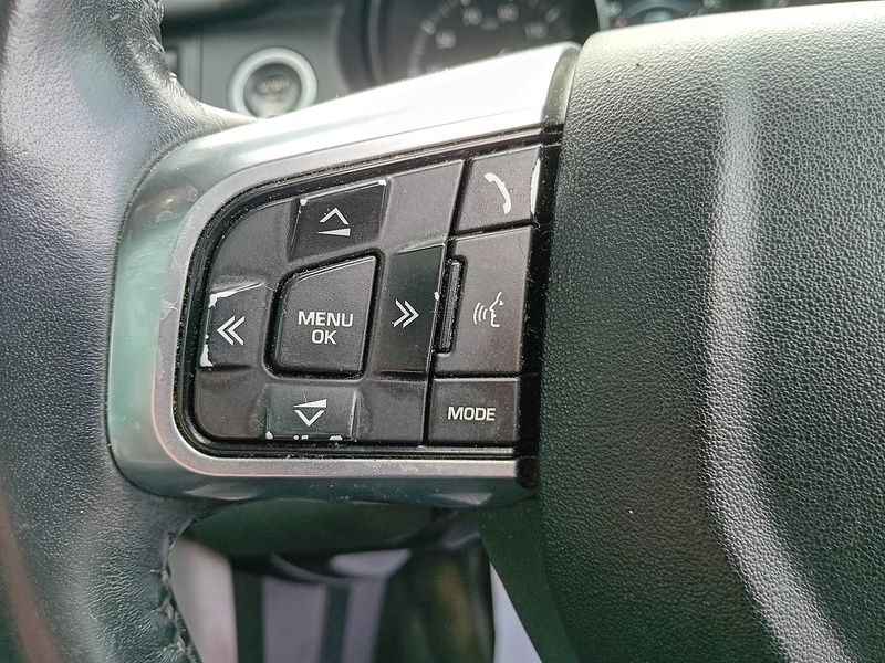 Land Rover Discovery Sport 2.0 TD4 HSE SUV 5dr Diesel Manual 4WD Euro 6 (s/s) (180 ps) - U1851